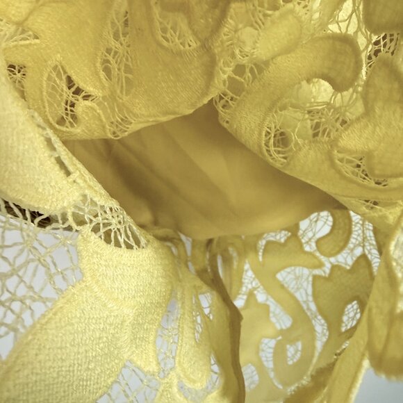 Bardot Lina Lace Sheath Dress Sleeveless Yellow Size 6 Small S EUC - Picture 6 of 13